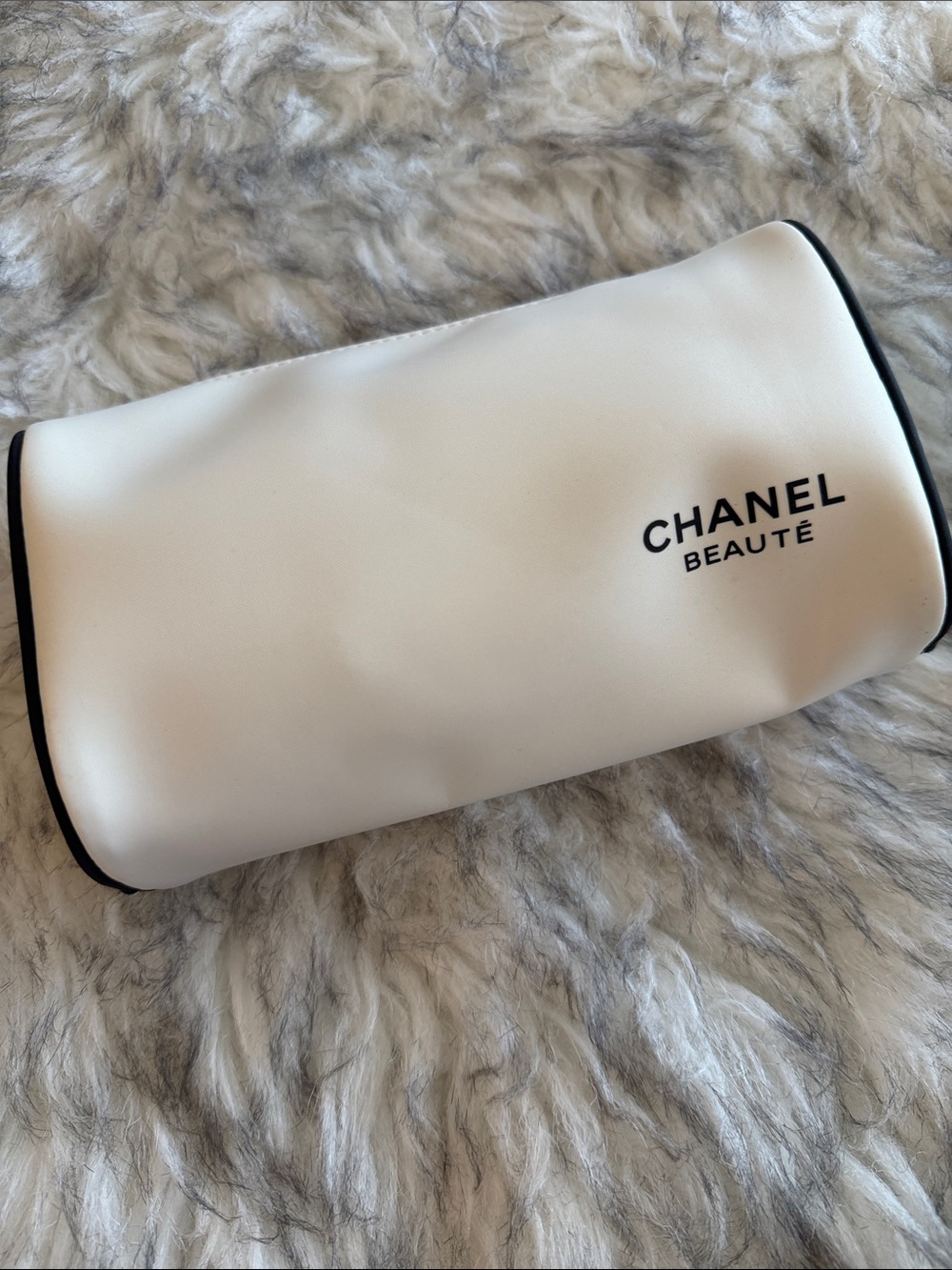 Vintage Chanel Beauté white cosmetic pouch